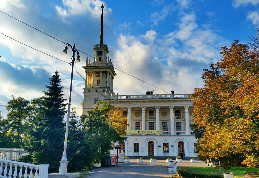 Драматический театр Черноморского флота Российской Федерации им. Б. Лавренева