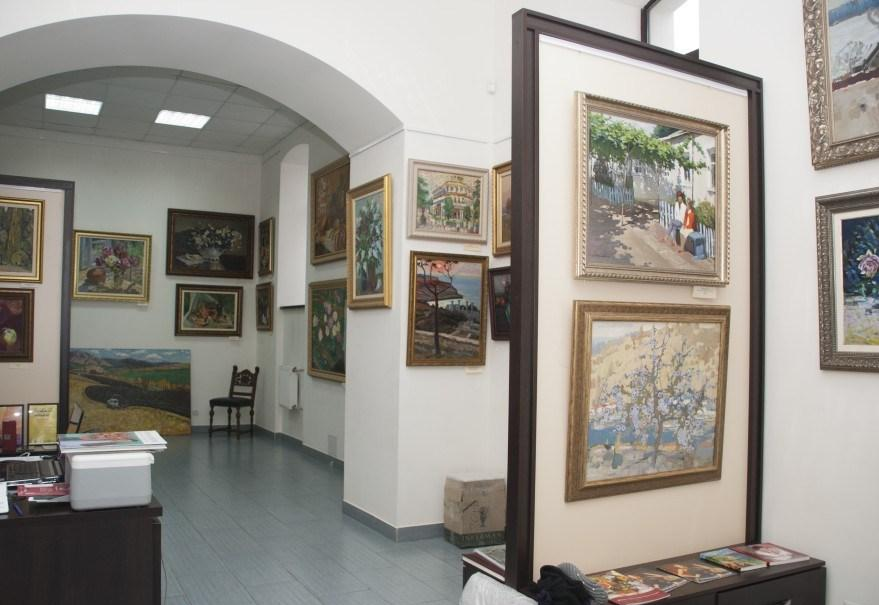 Галерея "Арт - Бульвар"