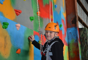 Спортивно-развлекательный клуб "Lazer fight"