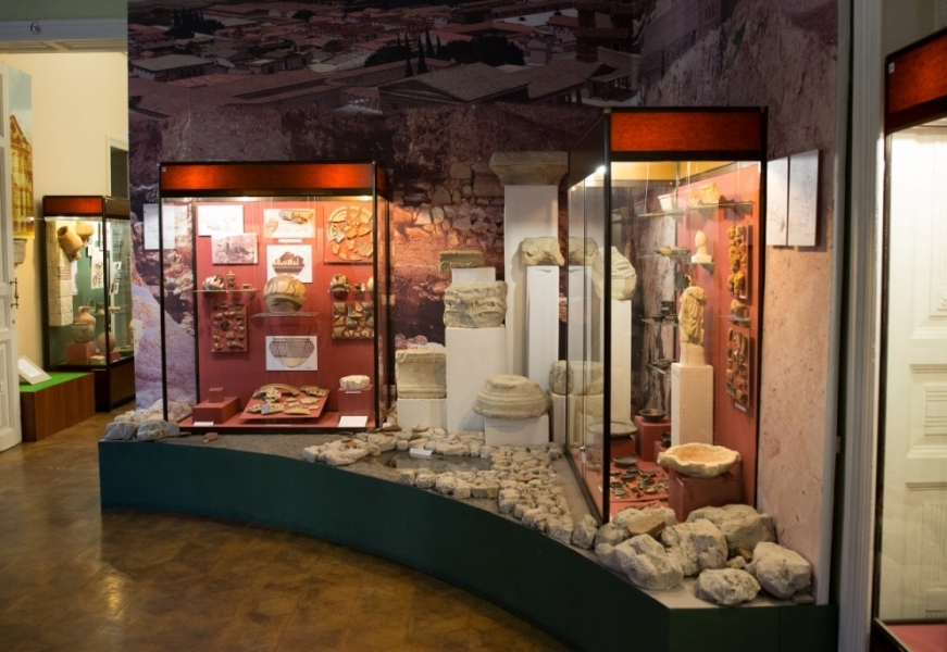 Историко-археологический музей и музейный дворик