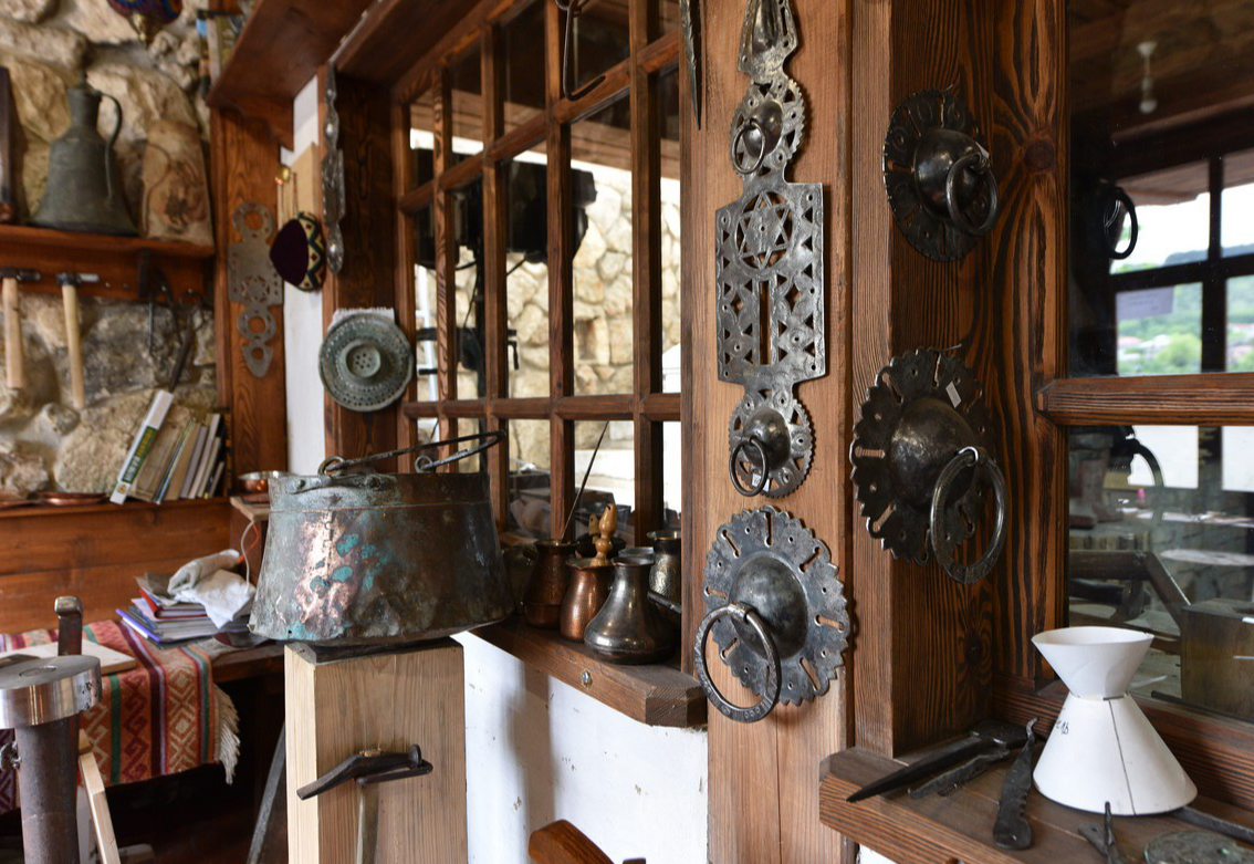 Крымскотатарский этнографический центр “Dervish Evi"