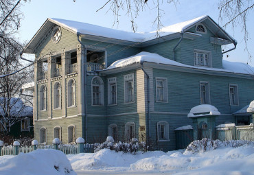 Здесь русский дух в веках произошел
