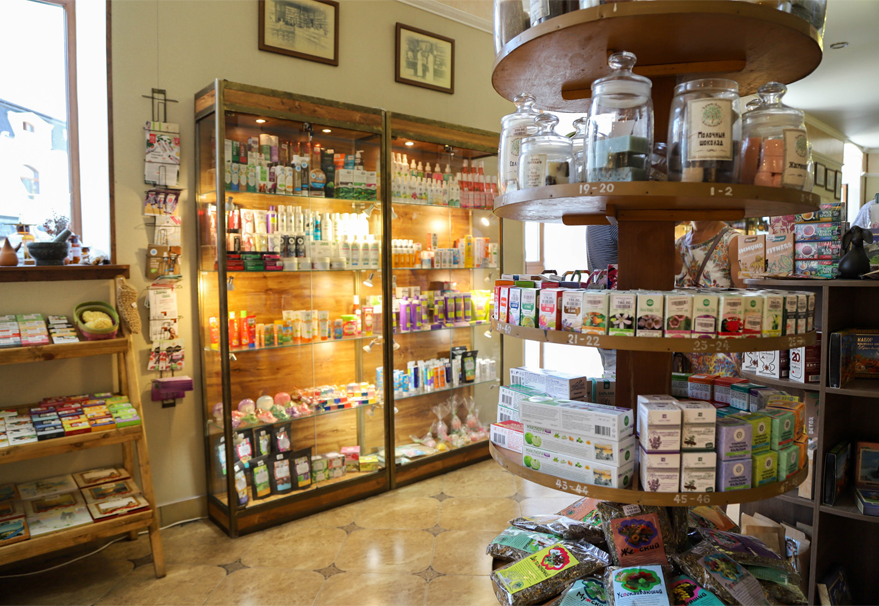 Магазин сувениров и подарков "Крымский дворик"