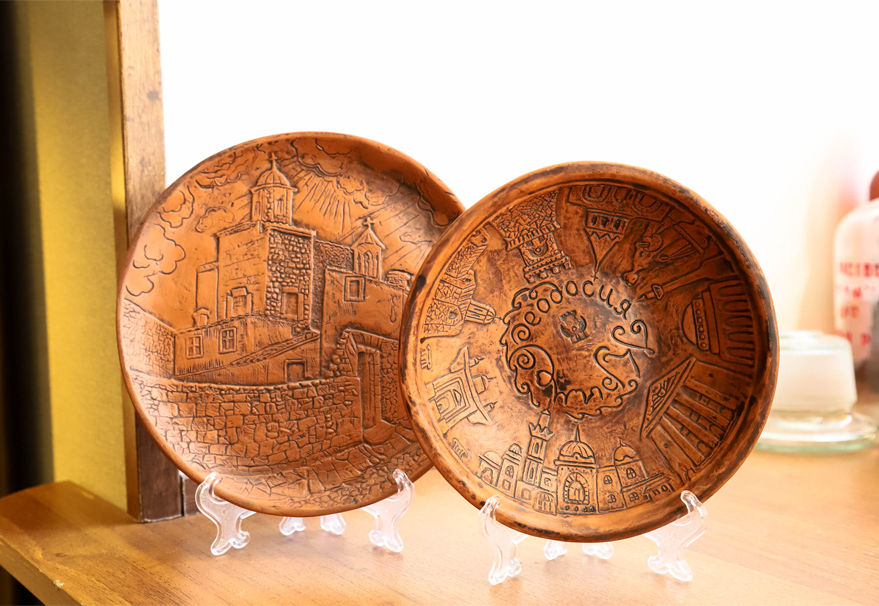 Магазин сувениров и подарков "Крымский дворик"