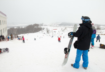Спортивная Деревня "Новинки" - Катание на горных лыжах, сноуборде.