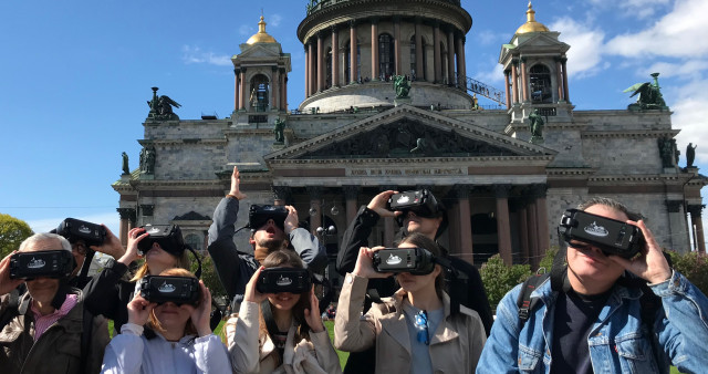 Виртуальная автобусная VR экскурсия по Петербургу