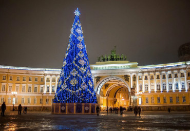 Новогодняя ночь на улицах Петербурга