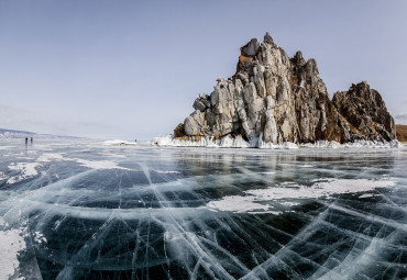 Байкал, лёд Байкала, снег тайги