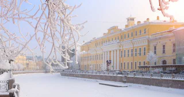 Зимние дворцы Санкт-Петербурга