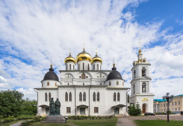 Серебряное кольцо. Однодневный тур "В гости к Гадюке Васильевне"