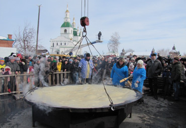 МАСЛЕНИЧНЫЙ РАЗГУЛЯЙ В г. ЯЛУТОРОВСКЕ (1 день)