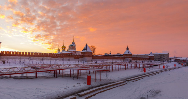 Новогодние праздники в Туле. Классическая программа.