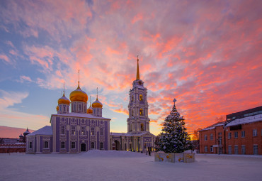 Новогодние праздники в Туле. Классическая программа.