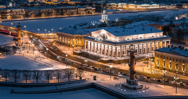 Автобусный тур из Москвы в Санкт-Петербург