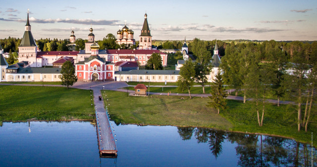 Отдых на Валдае. Санкт-Петербург-Ижицы–Валдай–Крестцы.