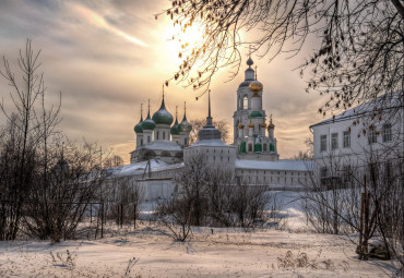 В гости к Снегурочке: Ярославль – пос. Некрасовское – Кострома.