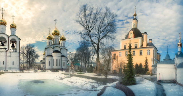 В гости к Снегурочке в Кострому. Москва - Переславль-Залесский – Ярославль – Кострома – Сумароково