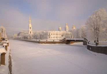 Зимние дворцы Санкт-Петербурга. Санкт-Петербург - Петергоф - Пушкин.