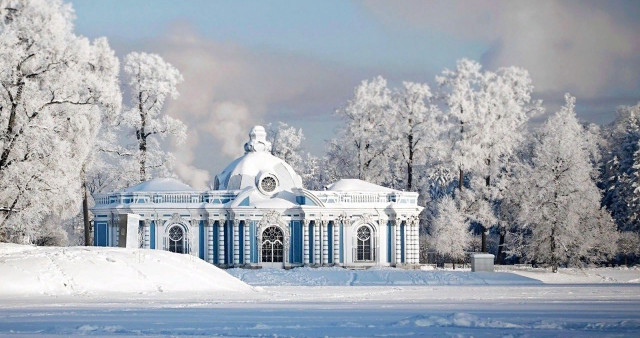 Новый год в Петербурге - недорого! Санкт-Петербург - Пушкин.