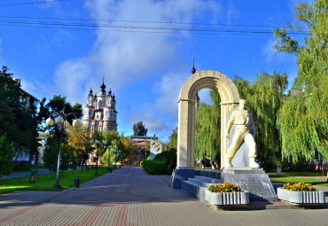 Купцы, усадьбы и ремесла. Москва ‒ Калуга ‒ Тула ‒ Ясная поляна ‒ Серпухов.