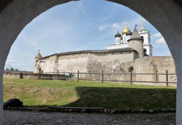 #Все_в_Псков. Санкт-Петербург - Псков - Пушкинские Горы - Изборск - Печоры (3 дня)