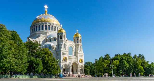 Классический Петербург, тур на 5 дней. Санкт-Петербург - Кронштадт - Петергоф - Стрельна - Гатчина.