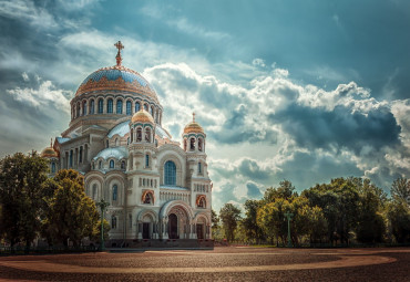 Классический Петербург, тур на 8 дней. Санкт-Петербург - Кронштадт - Петергоф - Гатчина - Пушкин.