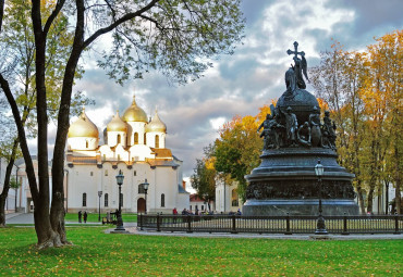 Магия северных озер. Москва - Торжок - Осташков (Селигер) - Валдай – Великий Новгород - Санкт-Петербург - Кронштадт - Петергоф.