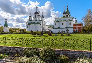 Два города большой реки. Москва - Ярославль - Тутаев.