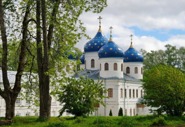 Господин Великий Новгород. Москва ‒ Вышний Волочек – Валдай – Великий Новгород.