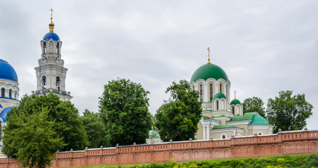 Калужские выходные. Москва - Тихонова Пустынь ‒ Калуга.