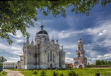 По Питерскому тракту. Москва - Тверь - Торжок - Вышний Волочек - Валдай - Великий Новгород - Санкт-Петербург.