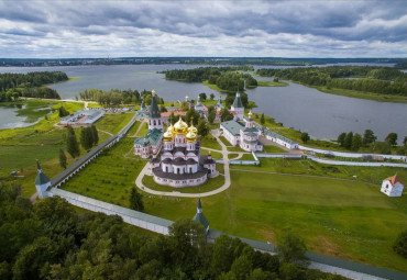 Провинциальные истории. Москва - Тверь - Торжок - Валдай - Великий Новгород - Старая Русса - Селигер - Нилова Пустынь.