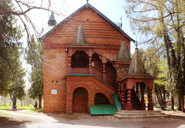 УГЛИЧСКИЙ ГОСУДАРСТВЕННЫЙ ИСТОРИКО-АРХИТЕКТУРНЫЙ И ХУДОЖЕСТВЕННЫЙ МУЗЕЙ | КРЕМЛЬ