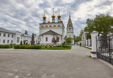 Нижегородские этюды. Нижний Новгород – Арзамас – Дивеево – озеро Светлояр – Большое Болдино – Городец