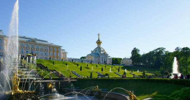 Жемчужины Северной Венеции. Москва - Санкт-Петербург - Царское Село (Пушкин) - Кронштадт - Петергоф– Петропавловская крепость