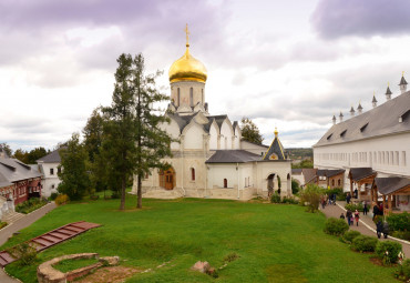 На землях звенигородского чудотворца. Москва - Николо-Урюпино (Храм Николая Чудотворца) - Звенигород - Саввино-Сторожевский монастырь