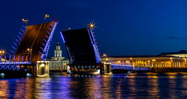 Для милых дам 8 марта в Санкт-Петербурге! Петергоф.