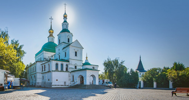 По святым местам Спиридона Тримифунтского. Москва