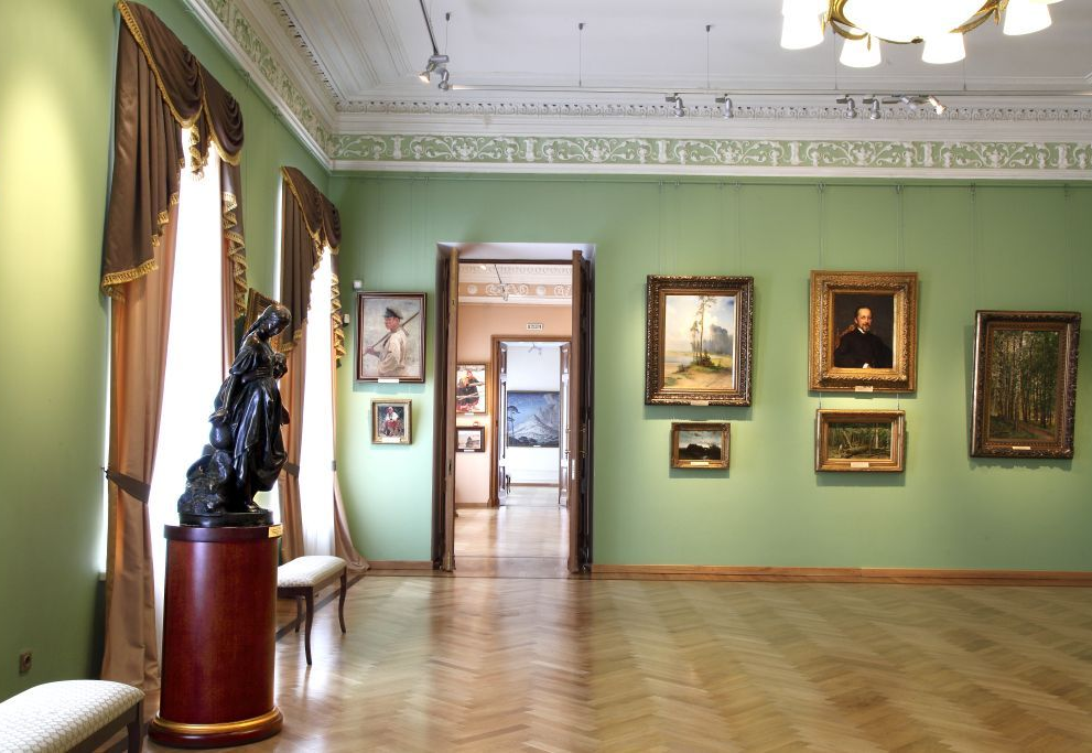 Губернаторский дом