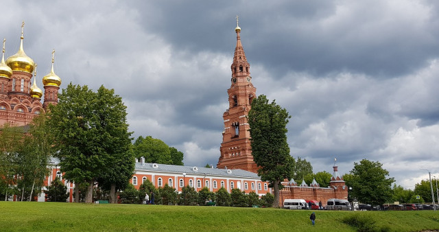 Теплоходный тур в сказочный мир Федоскино с завтраком от капитана. Москва - Федоскино - Сергиев Посад