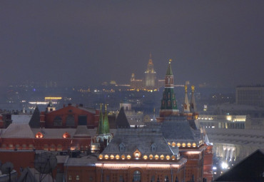 По сказочным крышам новогодней Москвы. Москва