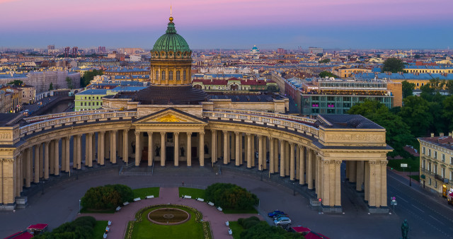 Лето в Санкт-Петербурге: Москва – Санкт-Петербург – Петергоф – Кронштадт