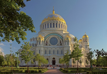 Лето в Санкт-Петербурге: Москва – Санкт-Петербург – Петергоф – Кронштадт