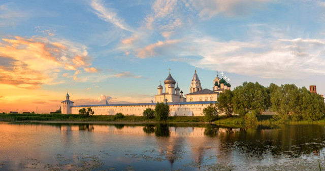 Масленица в Костроме. Москва - Переславль-Залесский - Ростов Великий - Кострома - Сумароково.