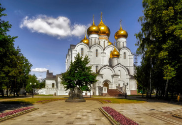 По-щучьему велению - в боярские владения. Москва - Иваново - Плес - Кострома - Ярославль - Ростов Великий - Переславль-Залесский - Сергиев Посад.