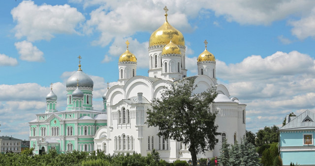 Дорогой богатырской пройдись, силы великой наберись. Москва - Муром – Дивеево – Владимир - Боголюбово.