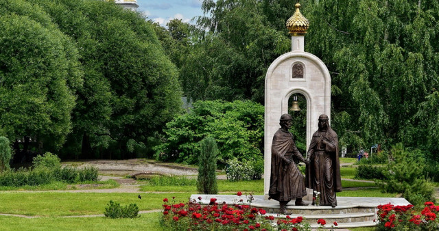 Подмосковье со вкусом. Москва - Дмитров - Сергиев Посад - Хотьково - Абрамцево - Этнопарк "Кочевник".