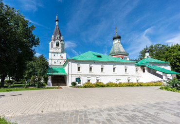 Сергиев Посад - Александров + Черниговский скит + святой источник + резиденция Ивана Грозного. Москва.