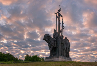 Вышний Волочек - Старая Русса - Псков - Изборск - Печоры - Пушкинские Горы - Великий Новгород. Москва.